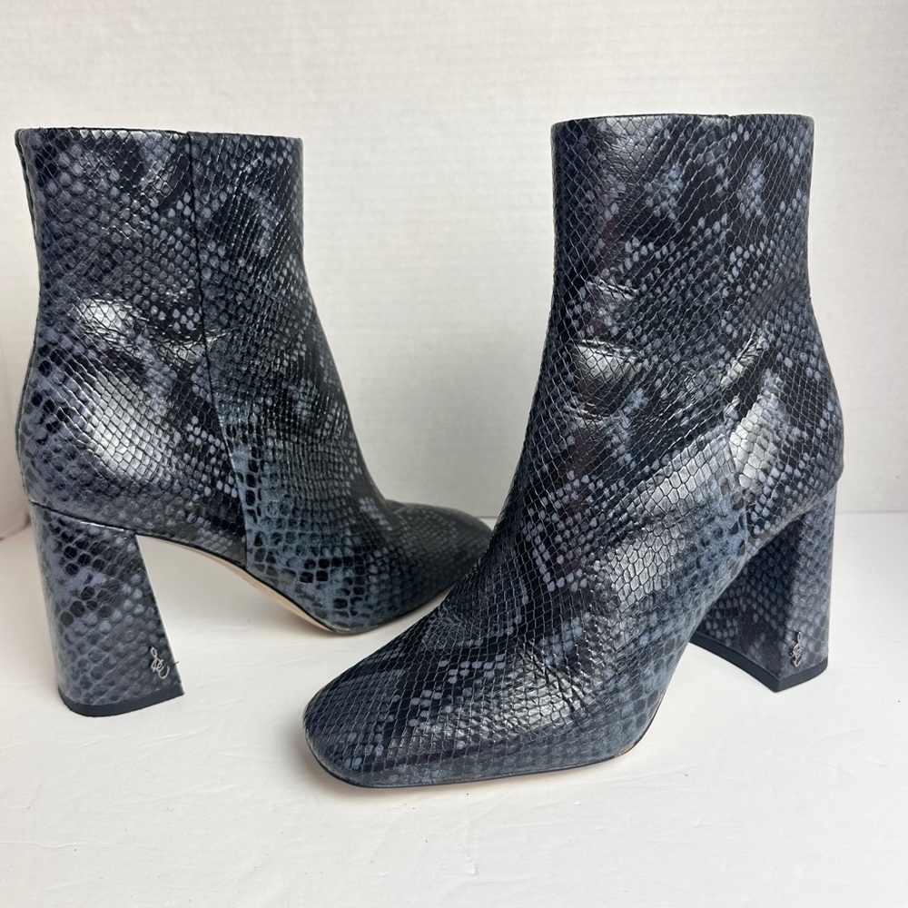 Sam Edelman Codie Bootie in Marina Blue Snake Embossed Leather Square Toe Size 7 - Picture 2 of 12